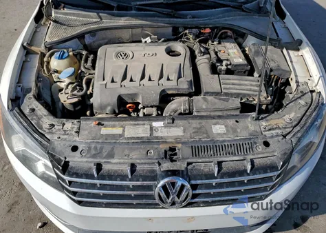 2012 Volkswagen Passat Sel z USA, uszkodzony, nr VIN 1VWCN7A3XCC031899